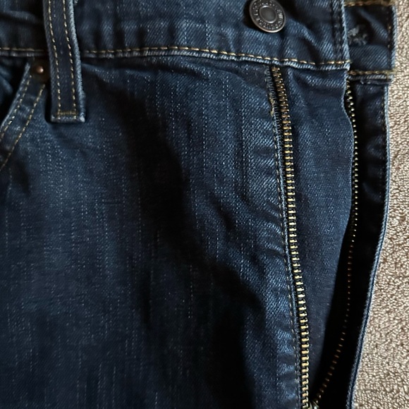 Levi’s 505 Regular Fit Jeans - Picture 7 of 10